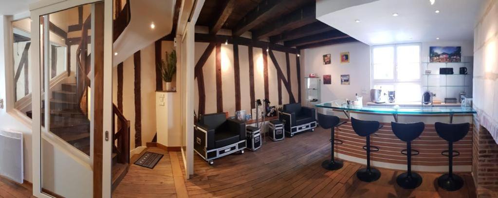 Appartamento Le Backstage Bourges Esterno foto